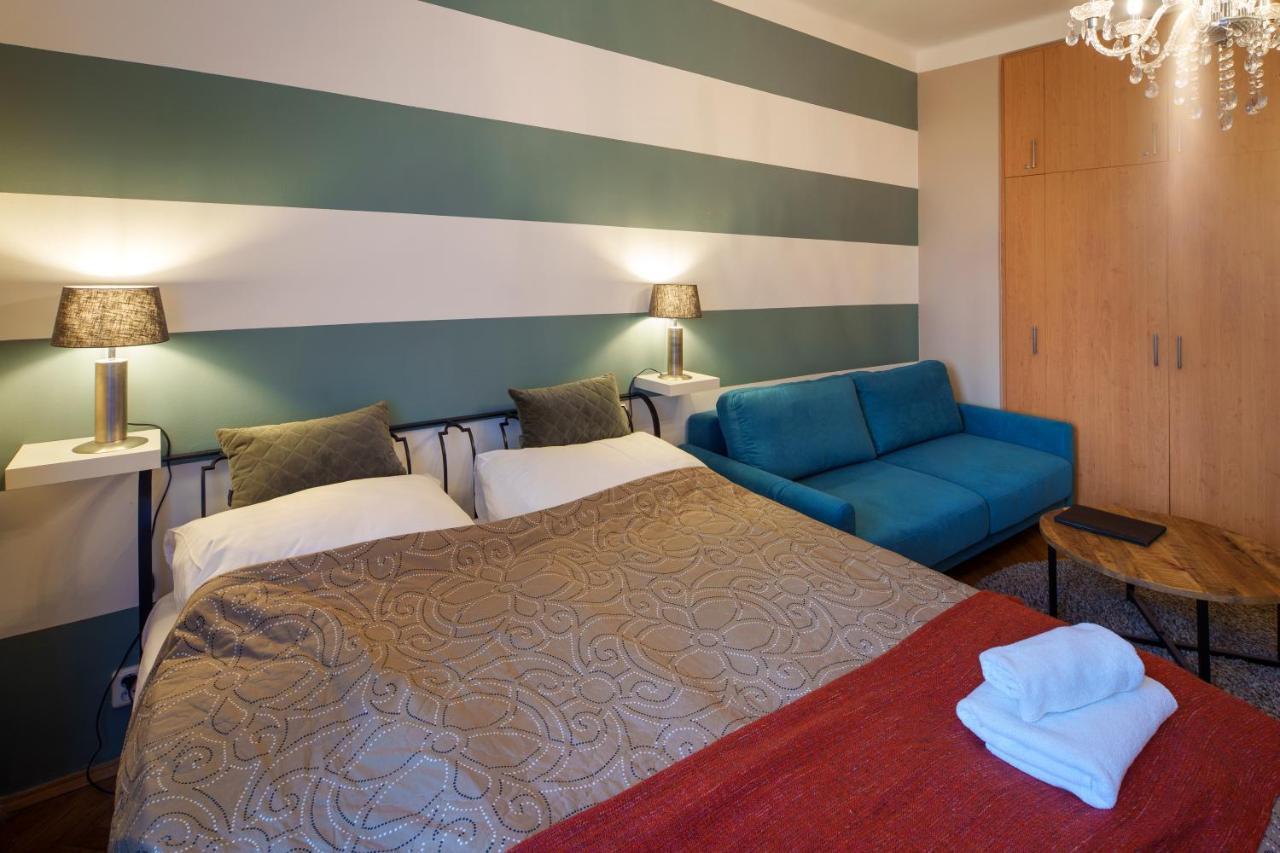 Dlouha Apartment With Balcony Πράγα Εξωτερικό φωτογραφία