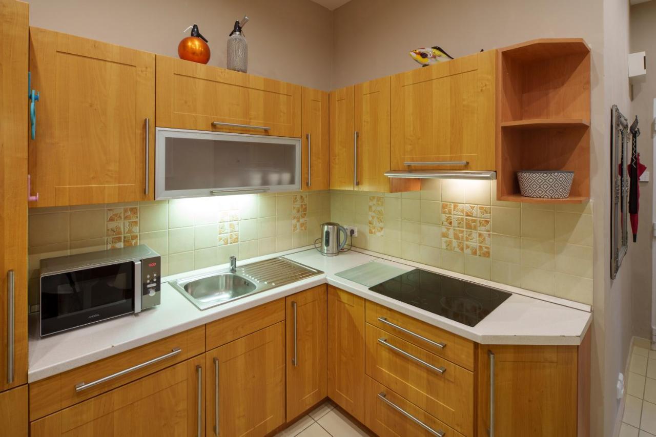 Dlouha Apartment With Balcony Πράγα Εξωτερικό φωτογραφία